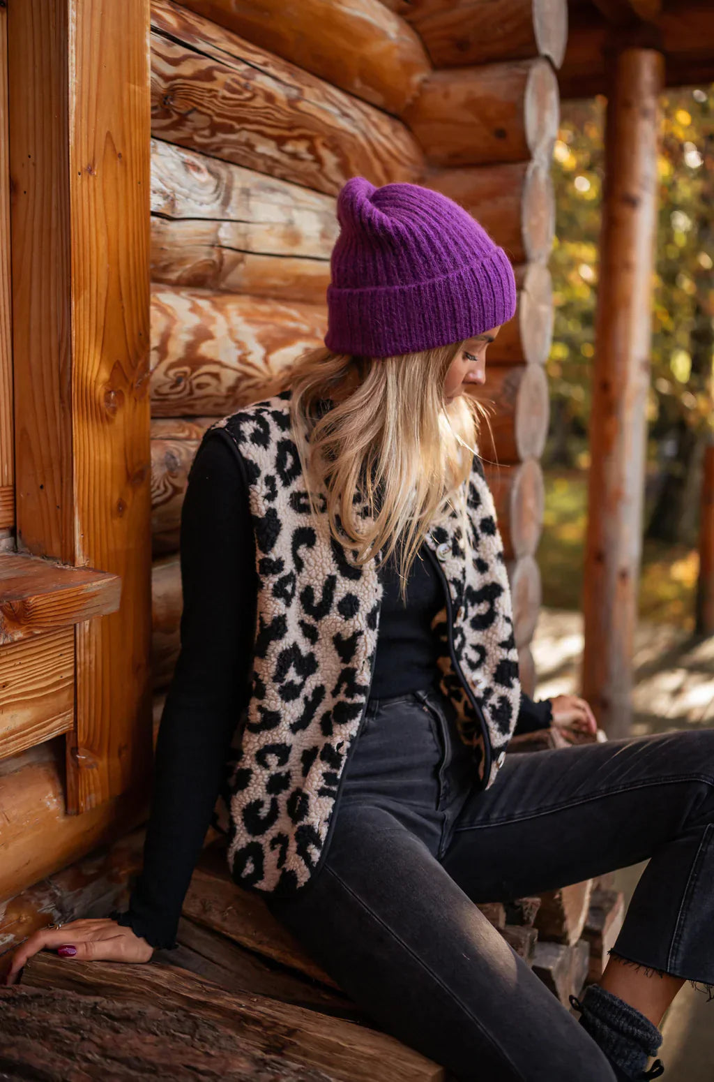 Astrid | Leopard Knit Vest