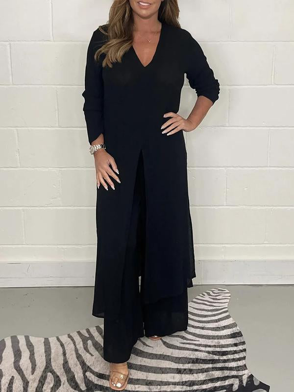 Talia - Casual Two-Piece Set w/ V-Neckline and Slit